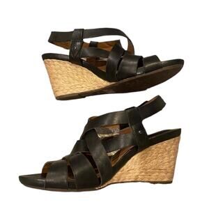 Clarks black leather strappy wedge sandals 9.5